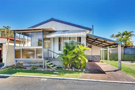 accommodation in capalaba qld.